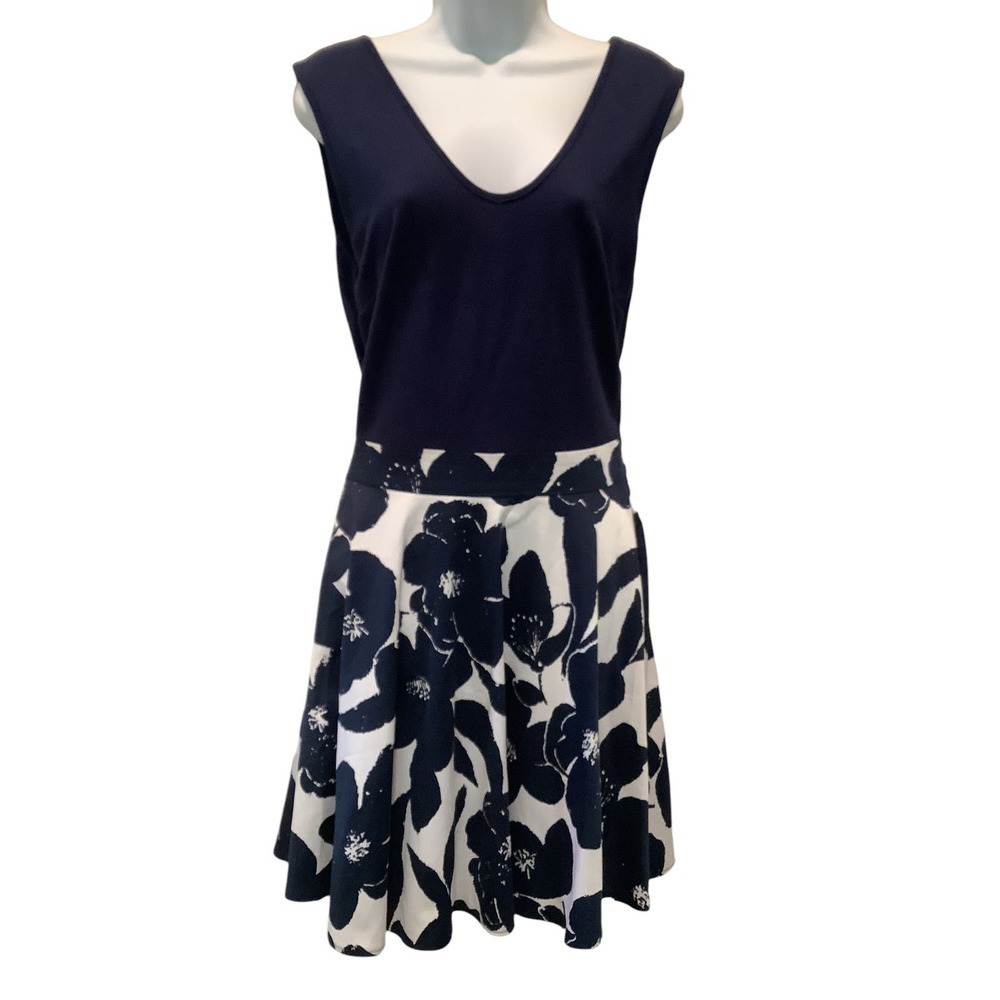 MIUSOL CLASSIC SLEEVELESS  NAVY BLUE AND WHITE FLORAL DRESS S